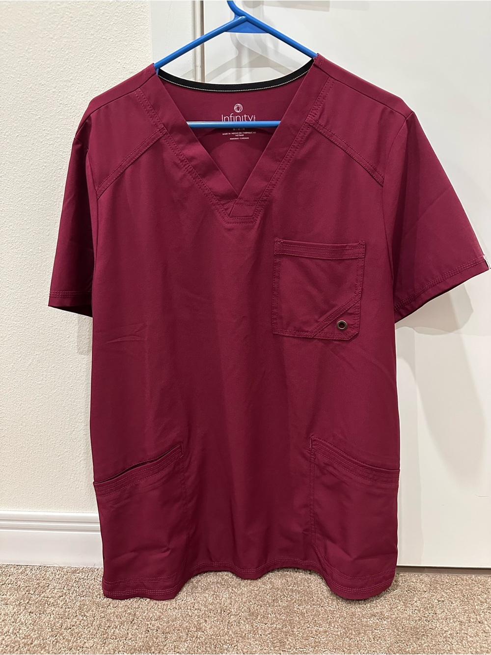 Cherokee Men's V-Neck Scrub Top - Burgundy